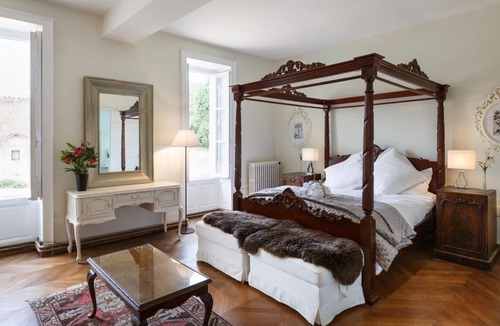 Saint-Jean-du-Bois Other | Chateau De La Houlberdiere