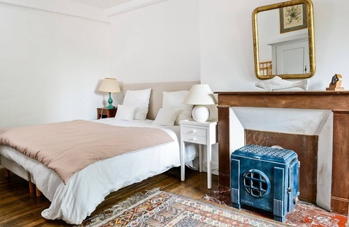 Ognon Other | Chateau De Garmeaux - Eight Bedroom Castle, Sleeps 17