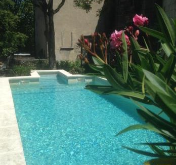 Goudargues Bed & Breakfast | Chateau de la Bastide