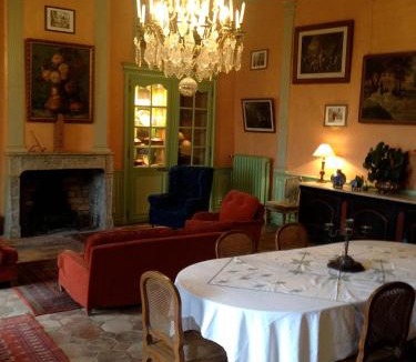 Thiers Apartment | Chateau De La Chassaigne