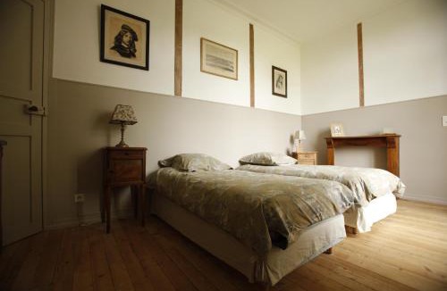 Andreze Bed & Breakfast | Chateau De La Moriniere