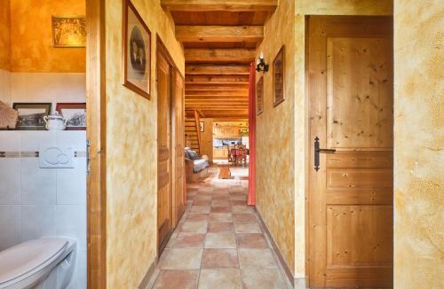 Arbin House | Chateau De Merande