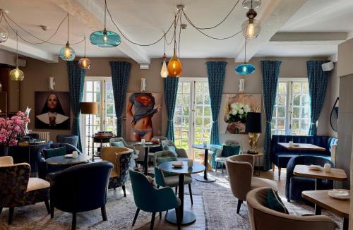 Montreuil-sur-Mer Hotel | Chateau De Montreuil