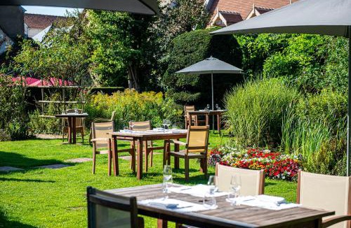 Montreuil-sur-Mer Hotel | Chateau De Montreuil