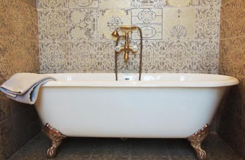 Paraza Bed & Breakfast | Chateau de Paraza