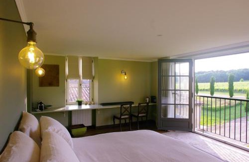 Capian Villa | CHATEAU de POTIRON