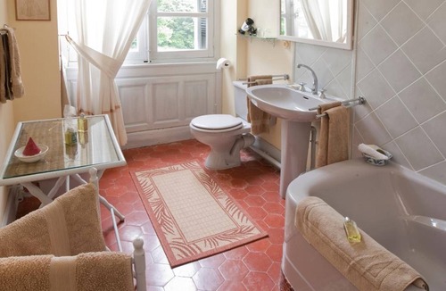 Beziers Bed & Breakfast | Chateau De Raissac