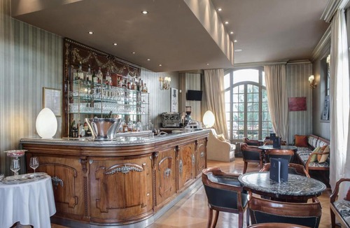 Rilly-la-Montagne Hotel | Chateau De Rilly - Les Collectionneurs