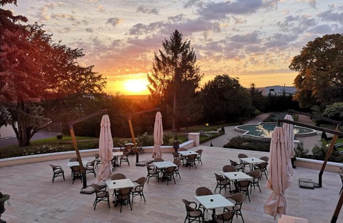 Rilly-la-Montagne Hotel | Chateau De Rilly - Les Collectionneurs