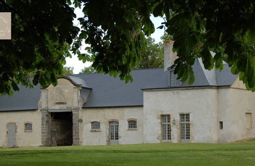 Gesnes-le-Gandelin House | Chateau de Vaux, between Alencon and Le Mans, 200 km from Paris