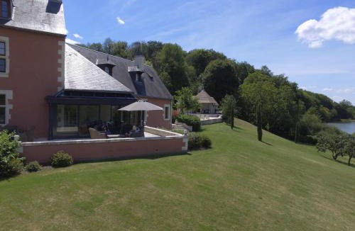 Continvoir Villa | Chateau de Vau Rozet