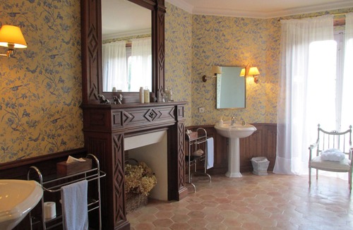 Ferce-sur-Sarthe House | Chateau De Vauloge