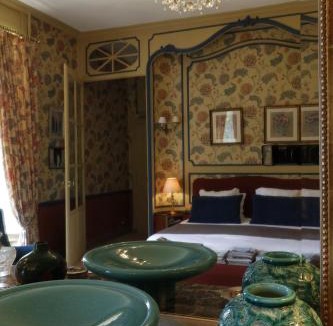 Yvre-l'Eveque House | Chateau de Vaux