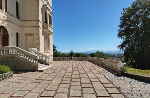 Chaptuzat Villa | Chateau des Berangers