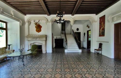 Chaptuzat Villa | Chateau des Berangers