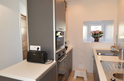 Chavagne Bed & Breakfast | Chateau des Fontenelles