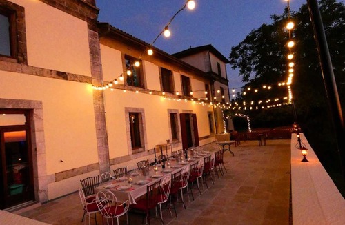 Serignac-Peboudou Bed & Breakfast | Chateau des Mautors