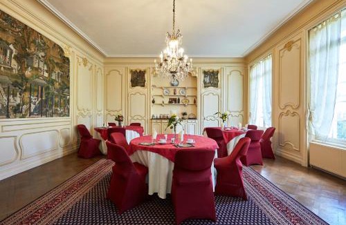 Barbeville Bed & Breakfast | Chateau des Monts