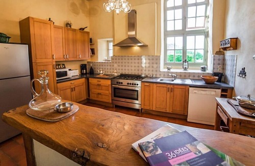 Pouzauges Other | Chateau Des Poetes Pavilion