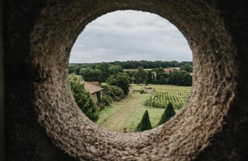 Nouic Bed & Breakfast | Chateau du Fraisse