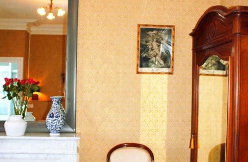 Azay-le-Rideau Bed & Breakfast | Chateau du Gerfaut