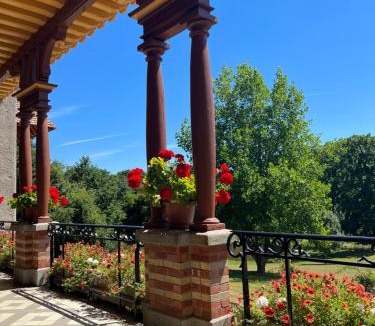 Bagnoles-de-l'Orne Bed & Breakfast | Chateau du Gue aux Biches