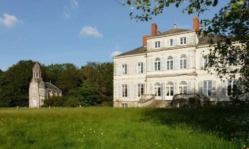 Bouffere Bed & Breakfast | Chateau du Hallay