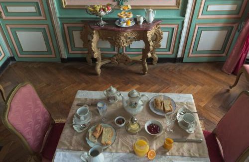 Bouffere Bed & Breakfast | Chateau du Hallay
