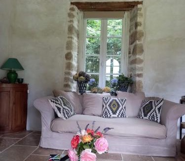 Saint-Pierre-des-Nids House | Chateau du Plessis Bochard