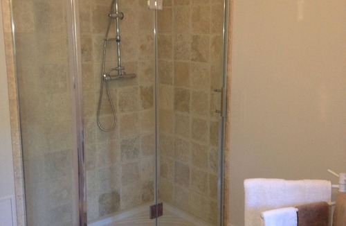 La Bastide-de-Serou Bed & Breakfast | Chateau du Val Larbont