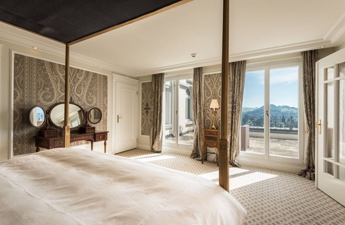 Lucerne Hotel | Chateau Guetsch