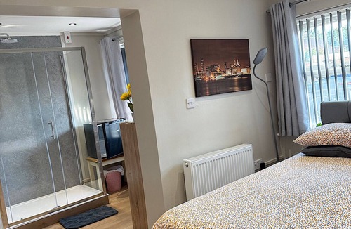 Liverpool House | Chateau Julie