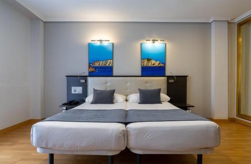Sancibrian Hotel | Chateau La Roca