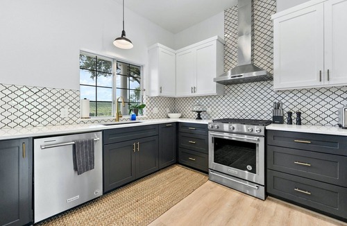 Rio Robles House | Chateau Lake Austin