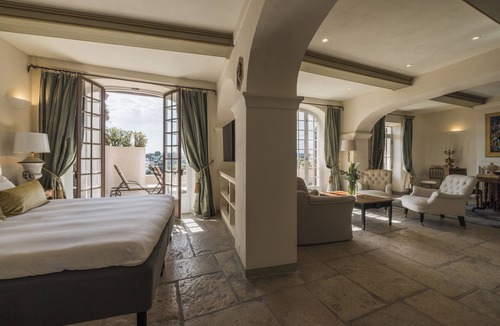 Cagnes-sur-Mer Hotel | Chateau Le Cagnard