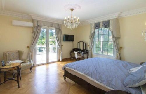 Wallis Lake House | Chateau Le Marais