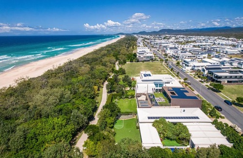 Kingscliff House | Chateau Le Mon