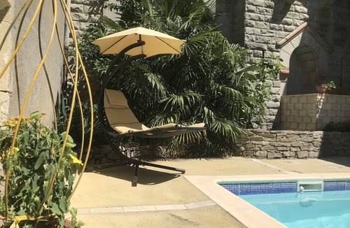 Cesseras Apartment | Chateau Marcel's Picpoul studio