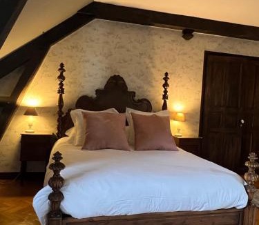 Estancarbon Bed & Breakfast | Chateau Mariande