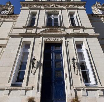 Bonneuil-Matours House | Chateau Marieville