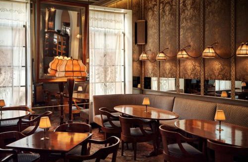 Hollywood Hills West Hotel | Chateau Marmont