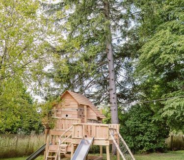 Melay Bed & Breakfast | Chateau Melay