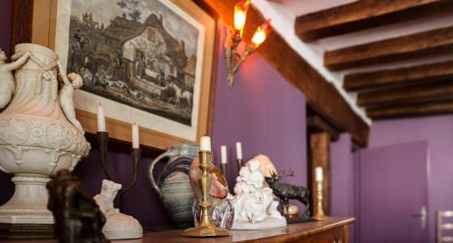 Chemille-sur-Indrois Bed & Breakfast | Chateau-monastère de La Corroirie