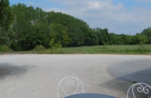 Saint-Ciers-de-Canesse Bed & Breakfast | Chateau Rousselle