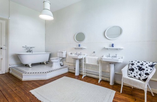 Belluire Other | Chateau Serbise Estate