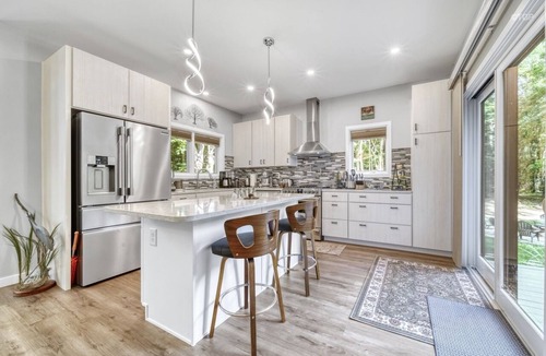 Fennville House | Chateau Soda at Pier Cove