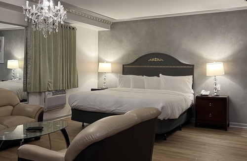 Norristown Hotel | Chateau Suites