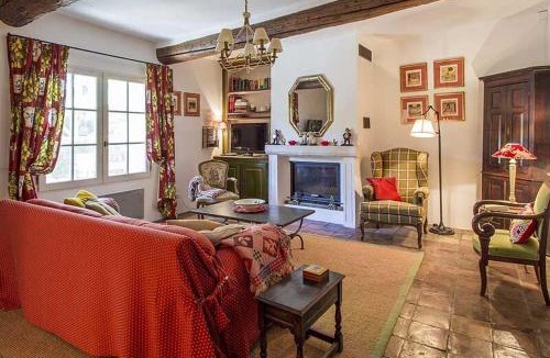 Loriol-du-Comtat House | Chateau Talaud