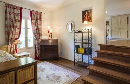 Loriol-du-Comtat House | Chateau Talaud