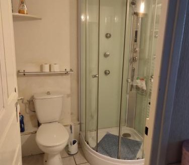 Quillan Bed & Breakfast | Chateau View Chambres d'hôtes